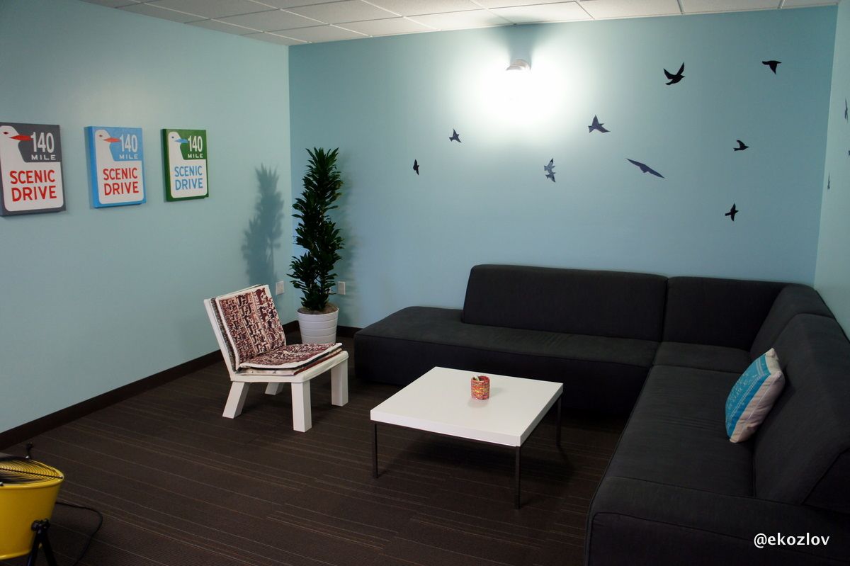 Inside Twitter's San Francisco office, photo 9