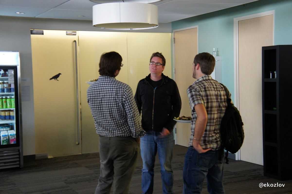 Inside Twitter's San Francisco office, photo 17